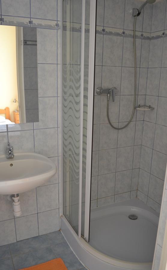 Lokomotiv Motel Эгер Экстерьер фото